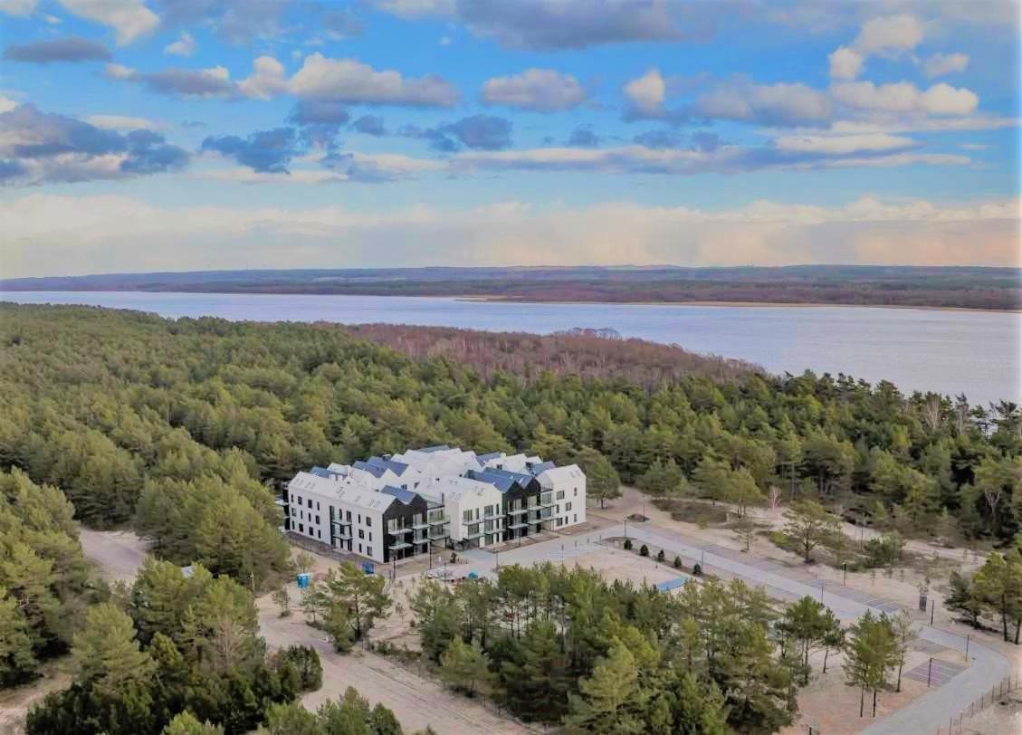 Apartament Orlando W Porto Leba 350M Od Morza المظهر الخارجي الصورة